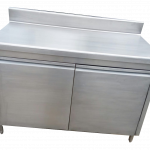 MESA DE TRABAJO CON DOS PUERTAS