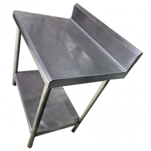 Mesa de trabajo en acero inoxidable con repisa inferior