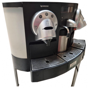 Cafetera Nespresso Gemini 220 dos