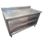 Mesa de Trabajo en Acero Inoxidable con 2 Entrepaños